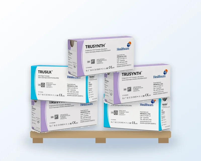 Cajas de suturas Healthium en estiba, listas para despacho por volumen